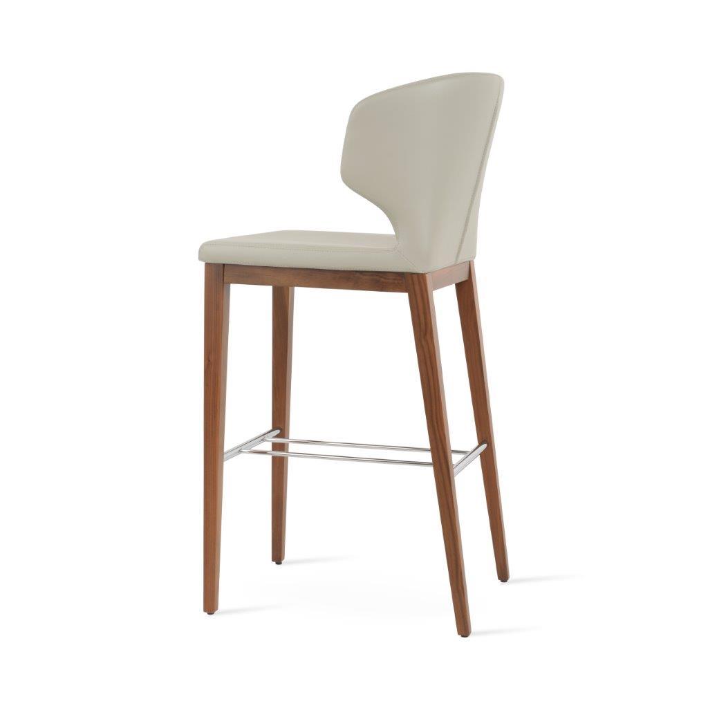 Amed +(PLUS) Wood Stool