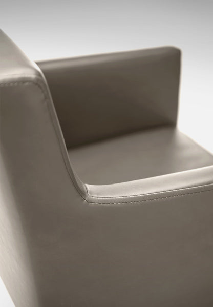 Anne II Armchair