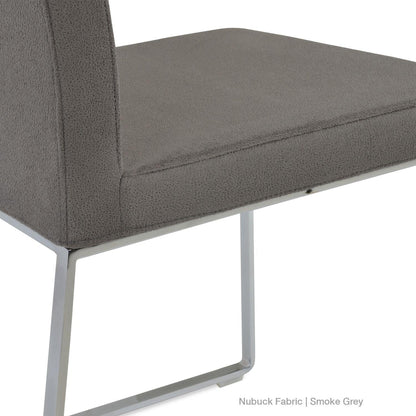 ARIA SLED CHAIR