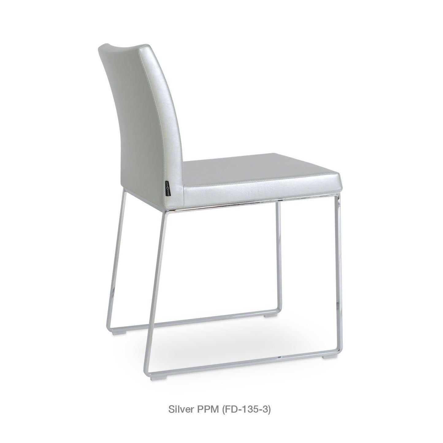 ARIA SLED CHAIR
