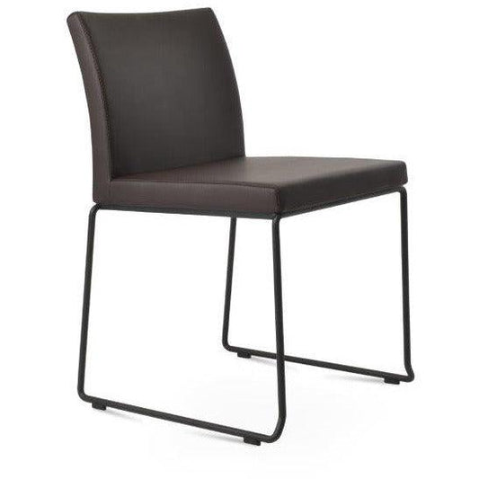 ARIA WIRE STACKABLE CHAIR