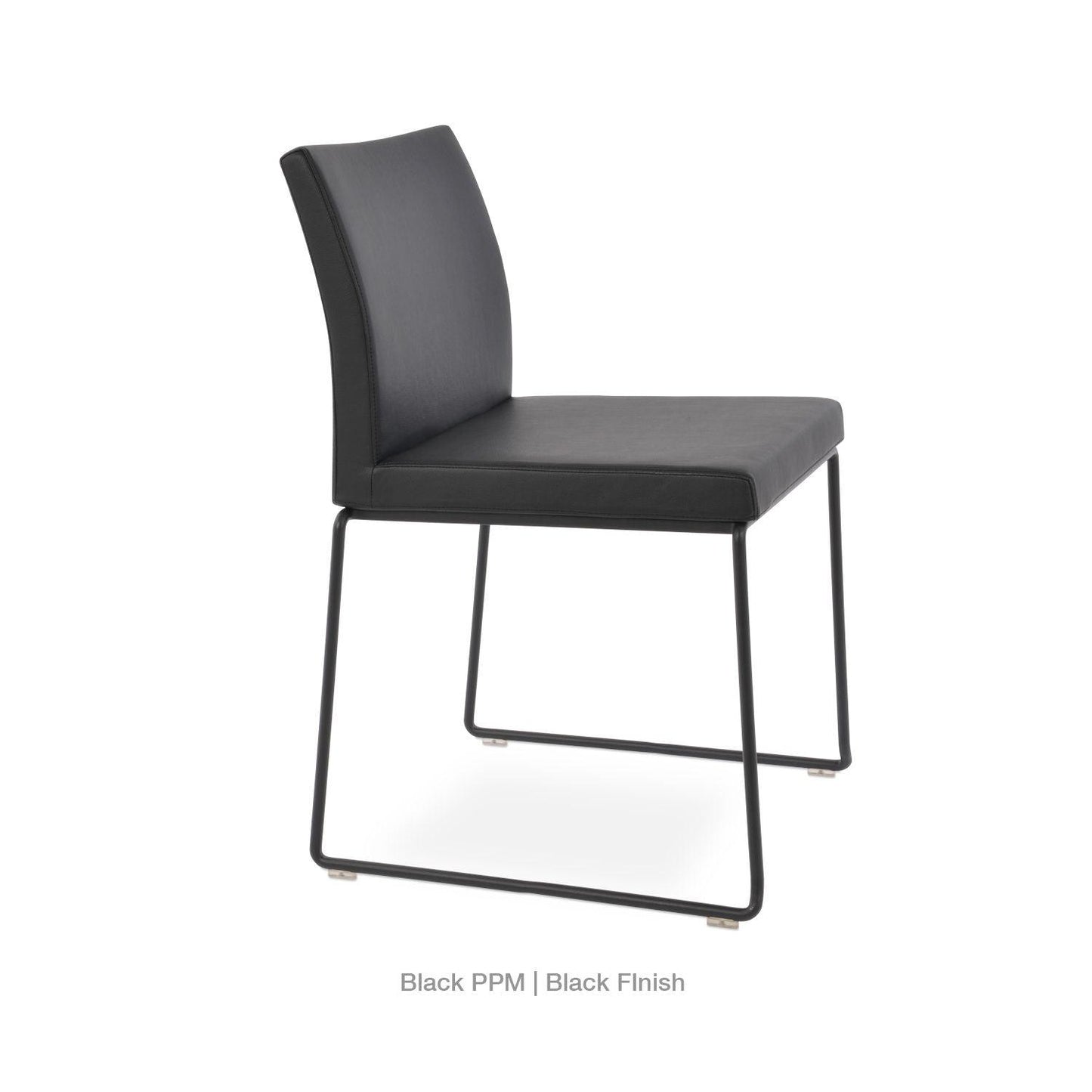 ARIA WIRE STACKABLE CHAIR