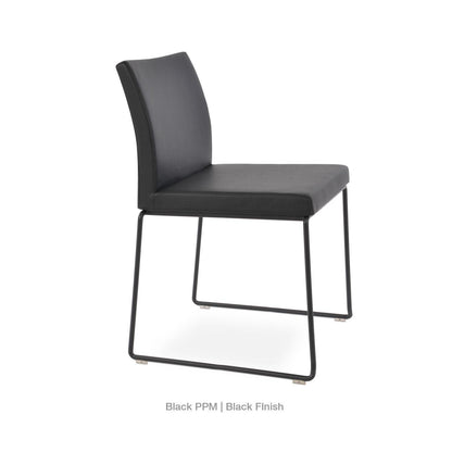 ARIA WIRE STACKABLE CHAIR