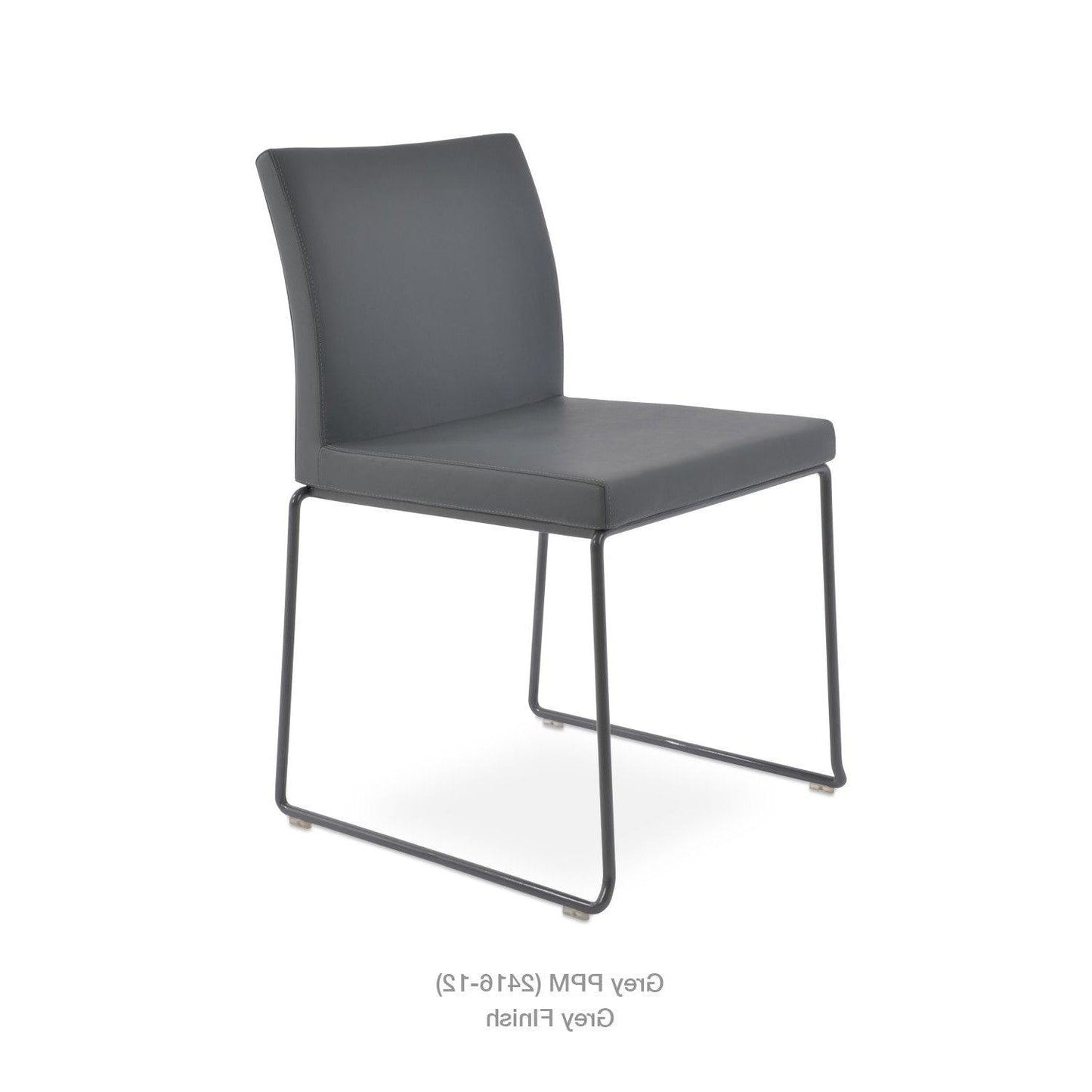 ARIA WIRE STACKABLE CHAIR