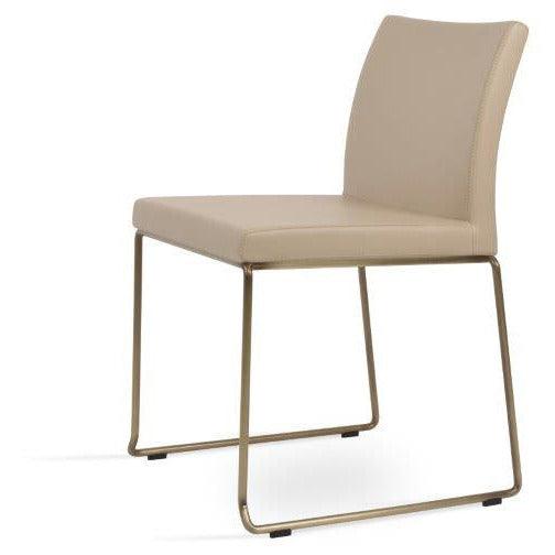 ARIA WIRE STACKABLE CHAIR