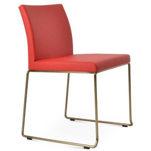ARIA WIRE STACKABLE CHAIR