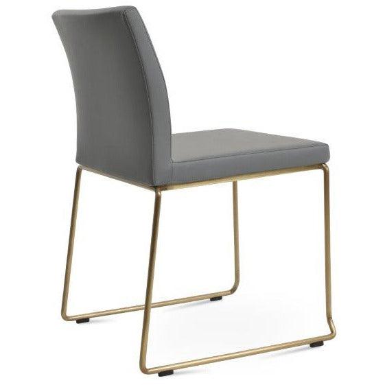 ARIA WIRE STACKABLE CHAIR