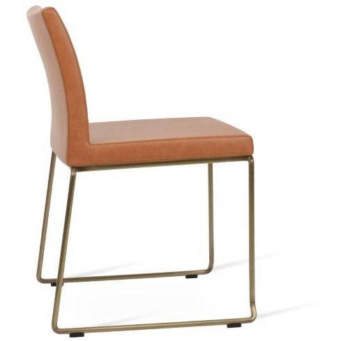 ARIA WIRE STACKABLE CHAIR