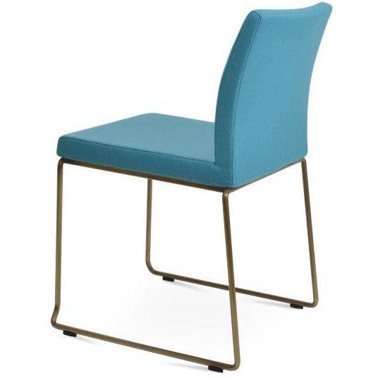 ARIA WIRE STACKABLE CHAIR