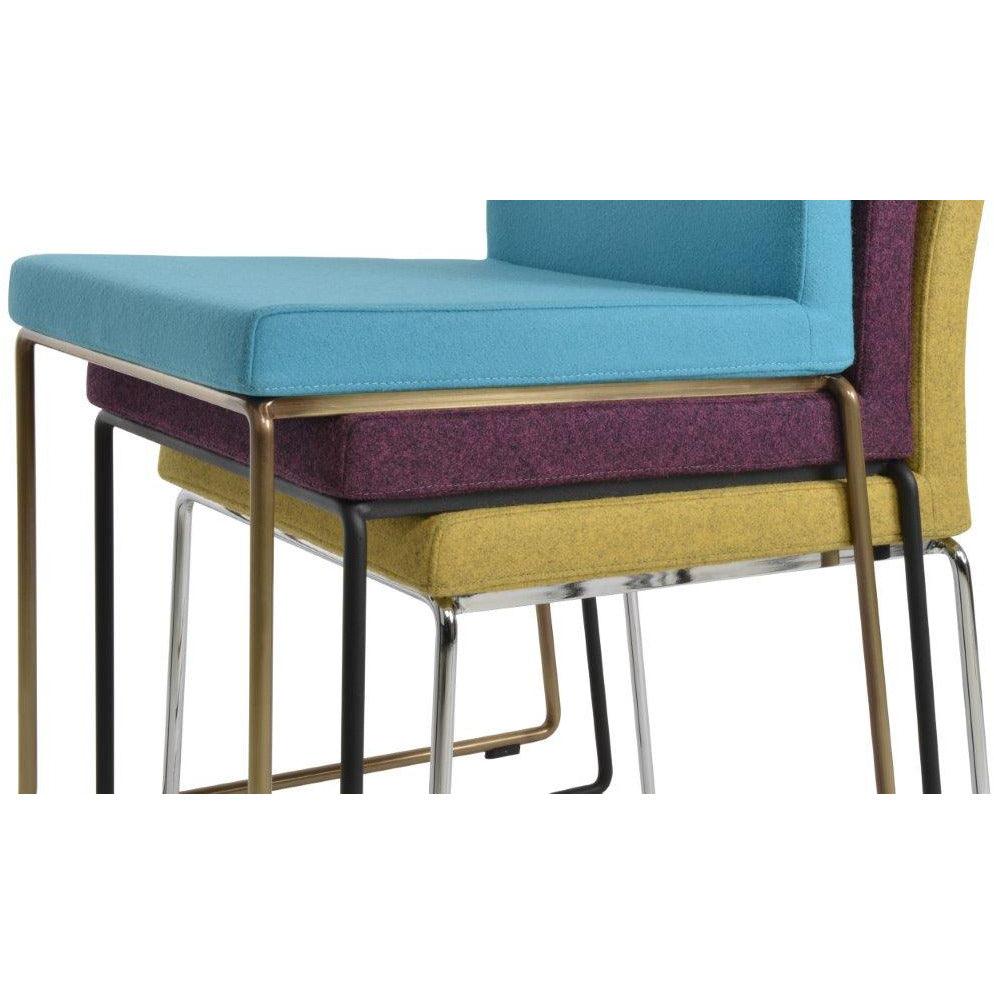 ARIA WIRE STACKABLE CHAIR