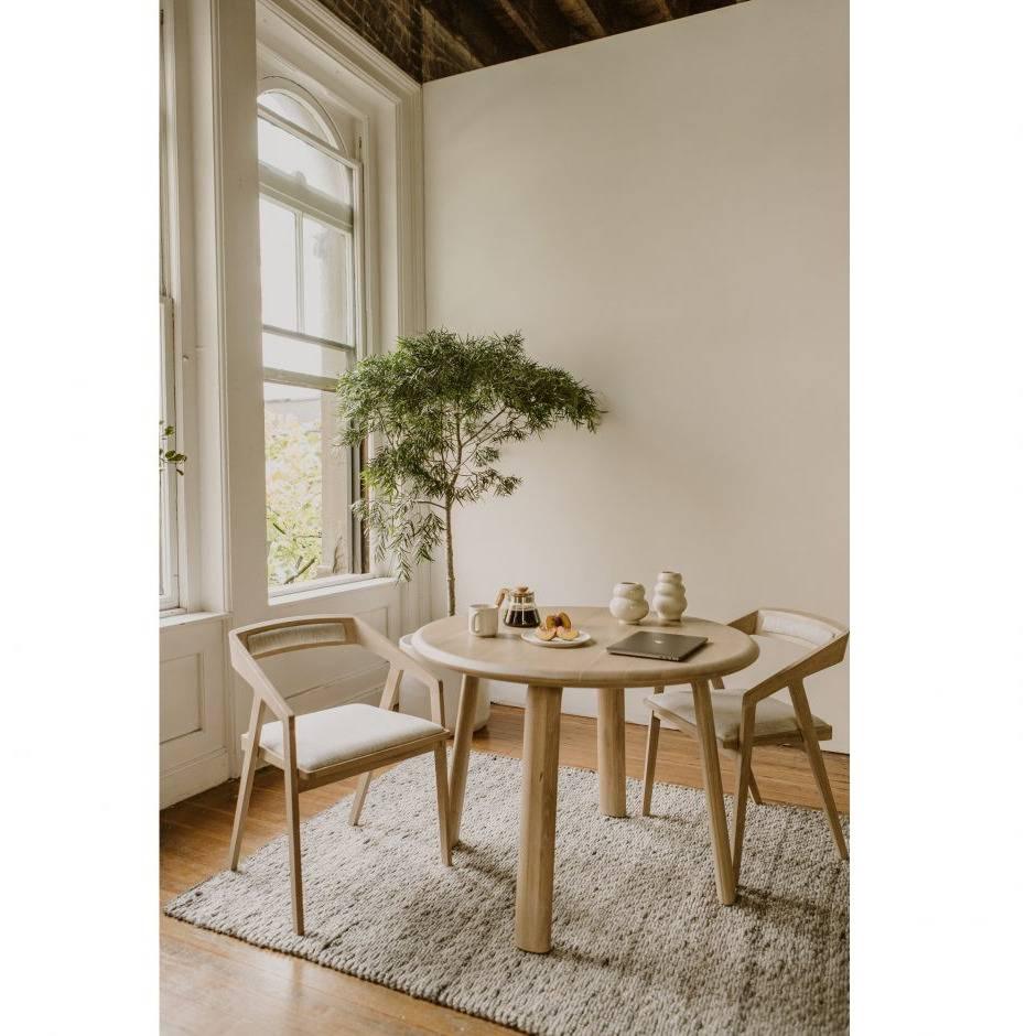 ARK ARM CHAIR