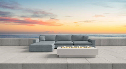 B- Lounge Outdoor sectional By Thomas Dawn