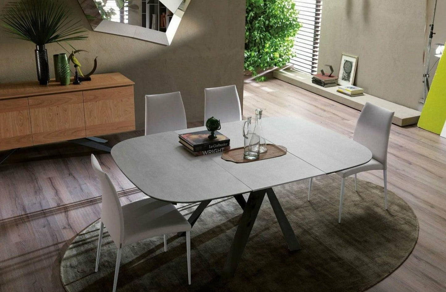 BOMBO EXTENDABLE KITCHEN TABLE