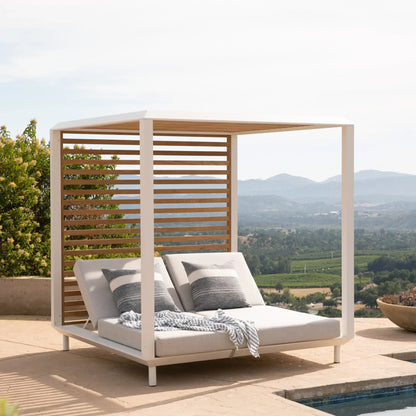 BREEZE XL CABANA