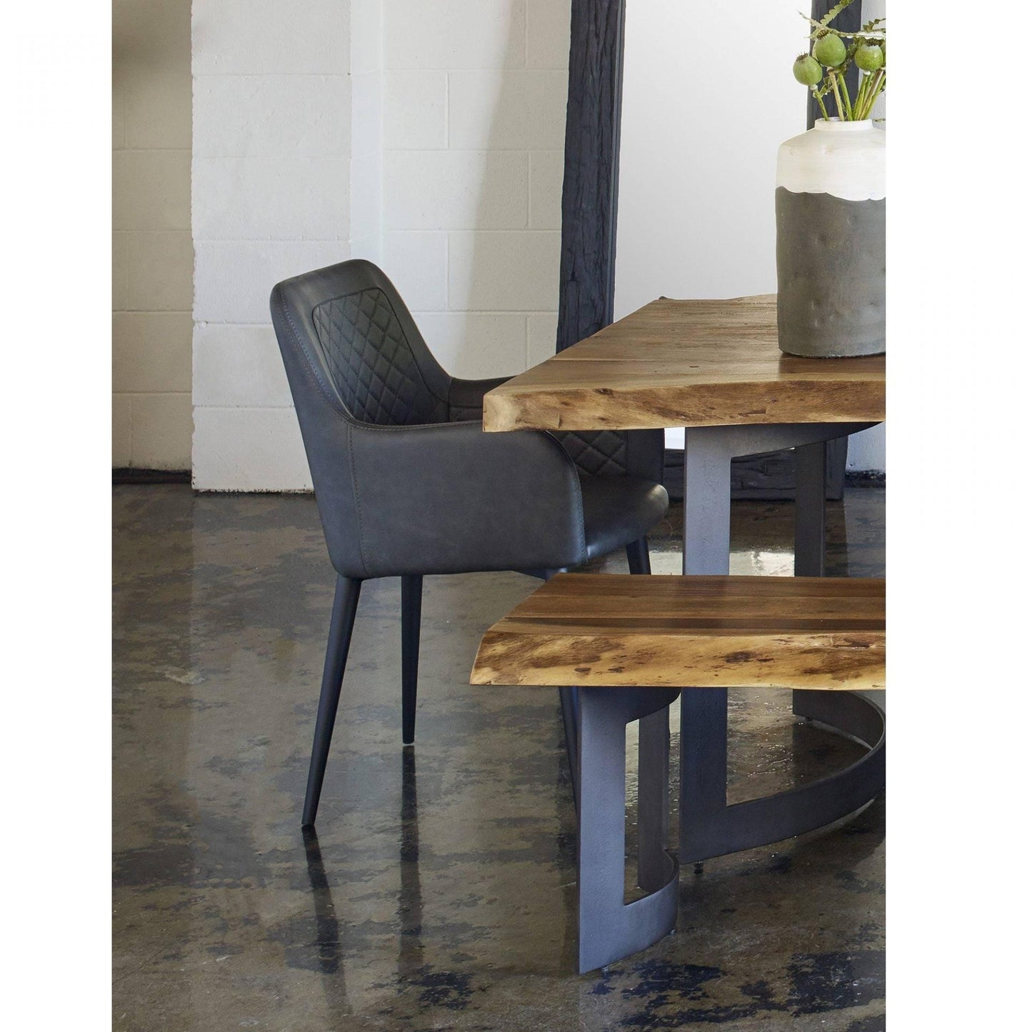 CANTATA DINING CHAIR BLACK
