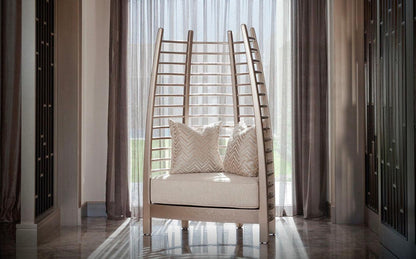 CHOCOLATE ICONIC UPHOLSTERED CHAIR 900