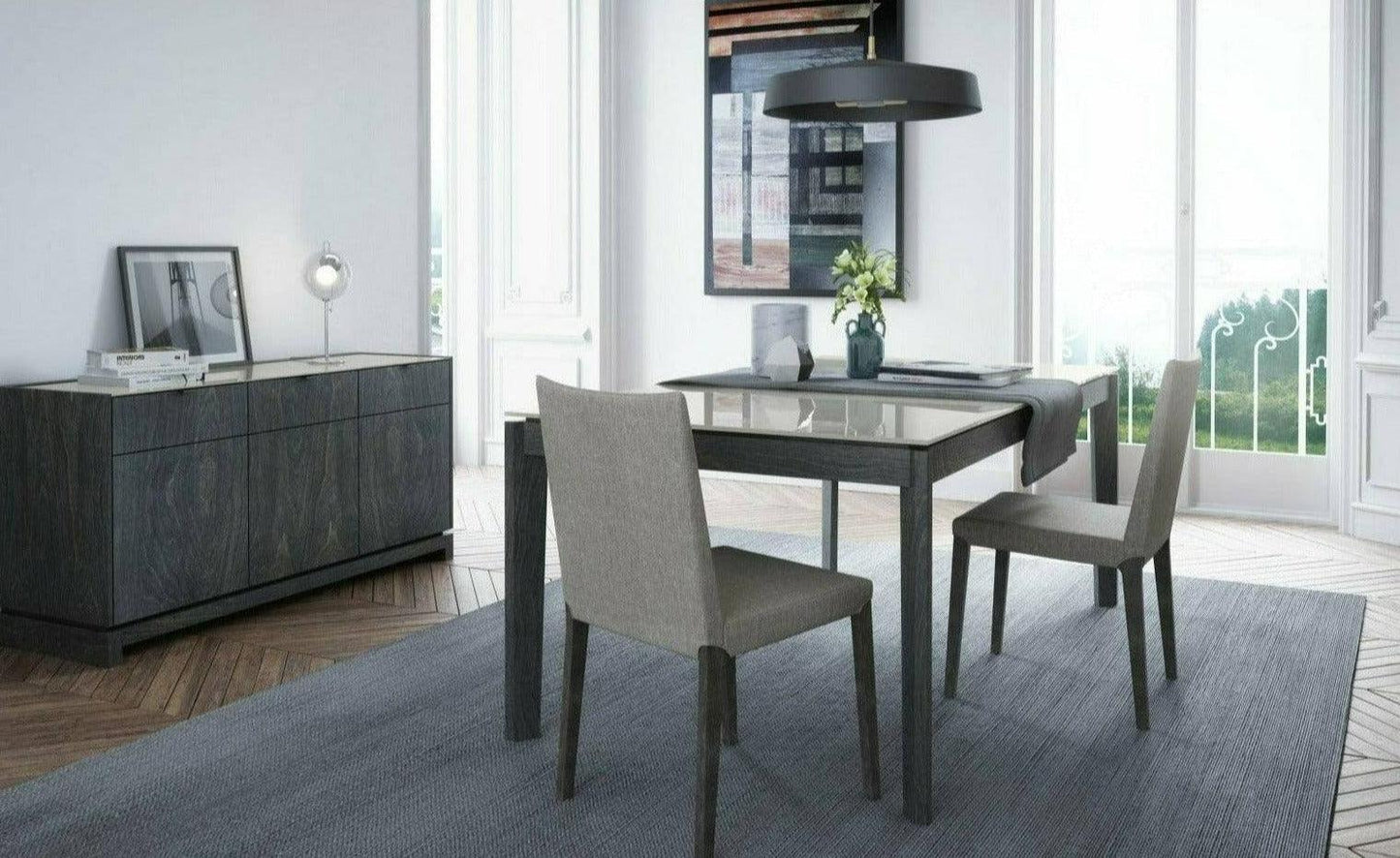 Clo'e Table