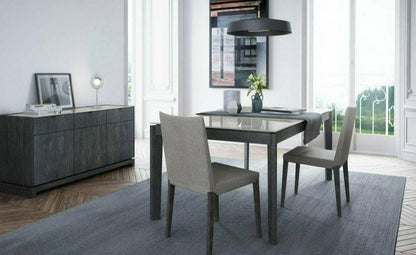 Clo'e Table