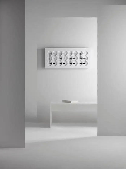 Clockclock 24 White
