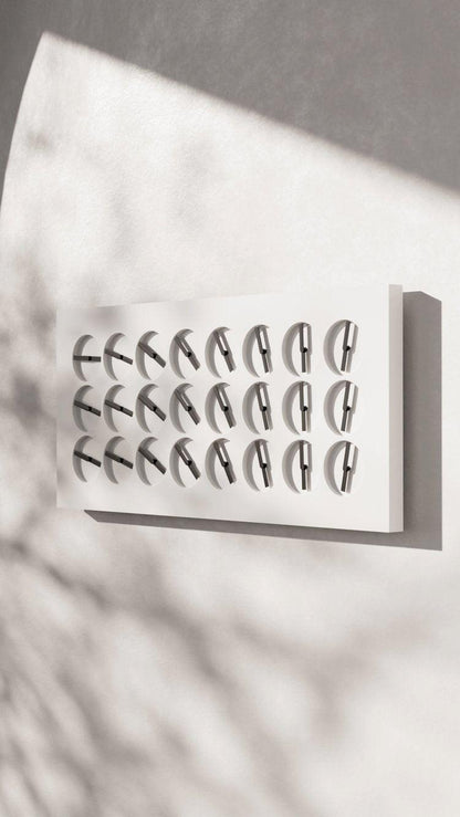 Clockclock 24 White