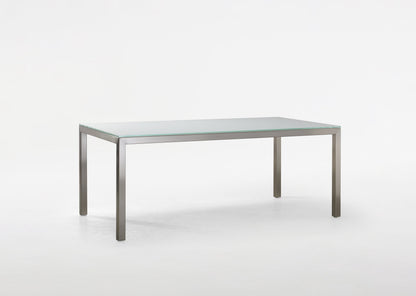 Cubo Table