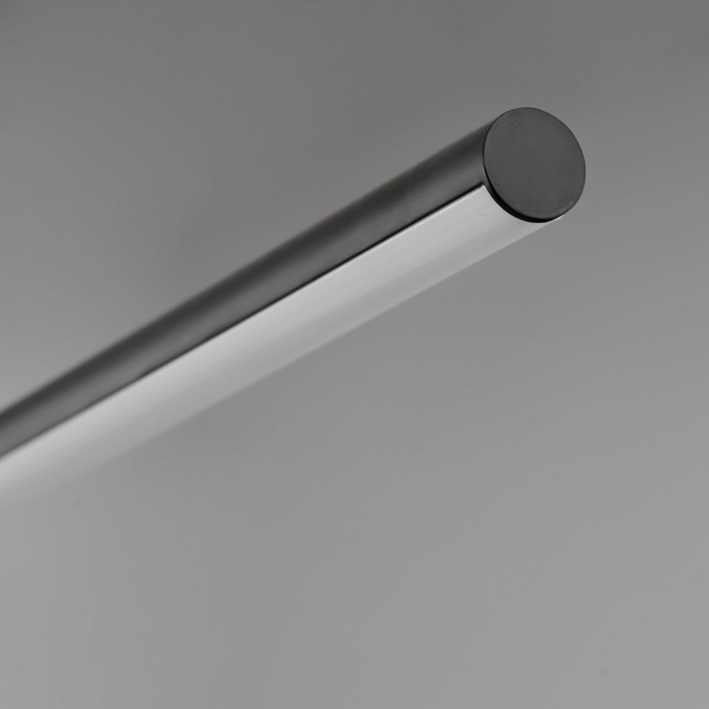 DORIAN 36 LINEAR LED PENDANT