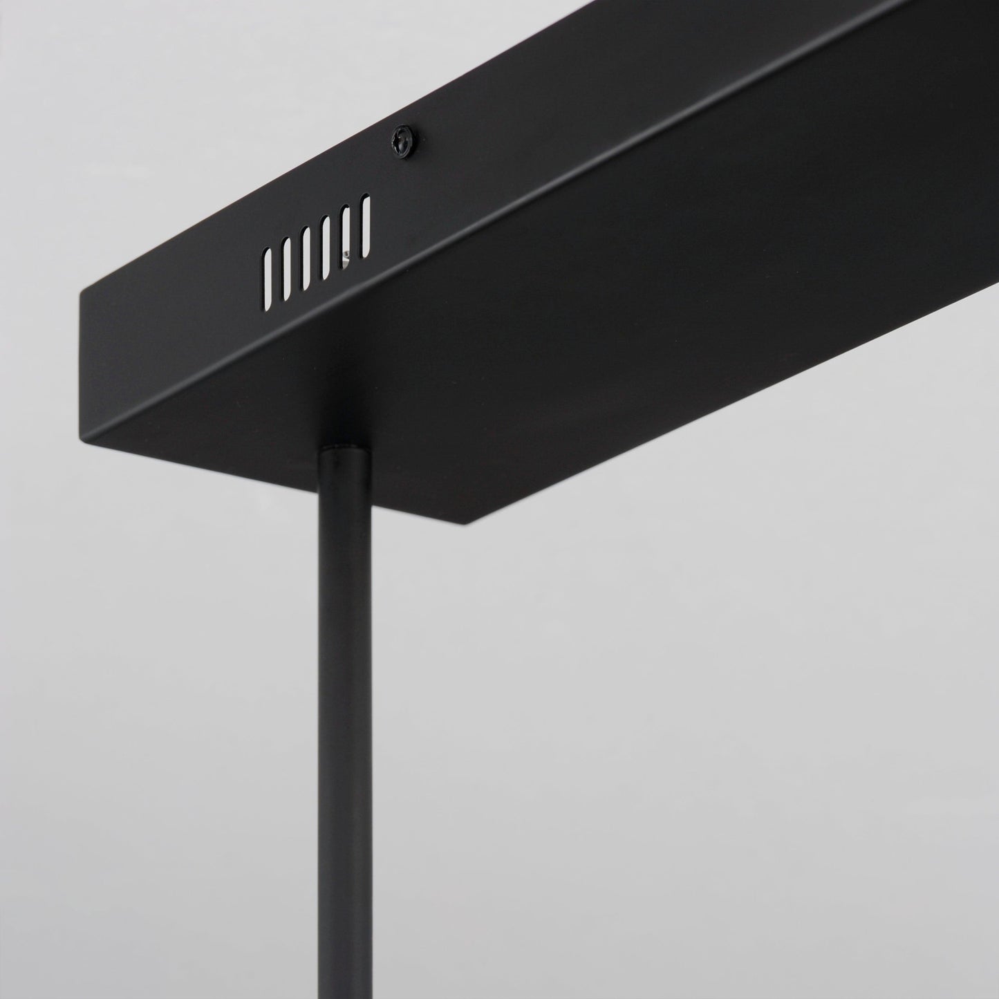 DORIAN 48 LINEAR LED PENDANT