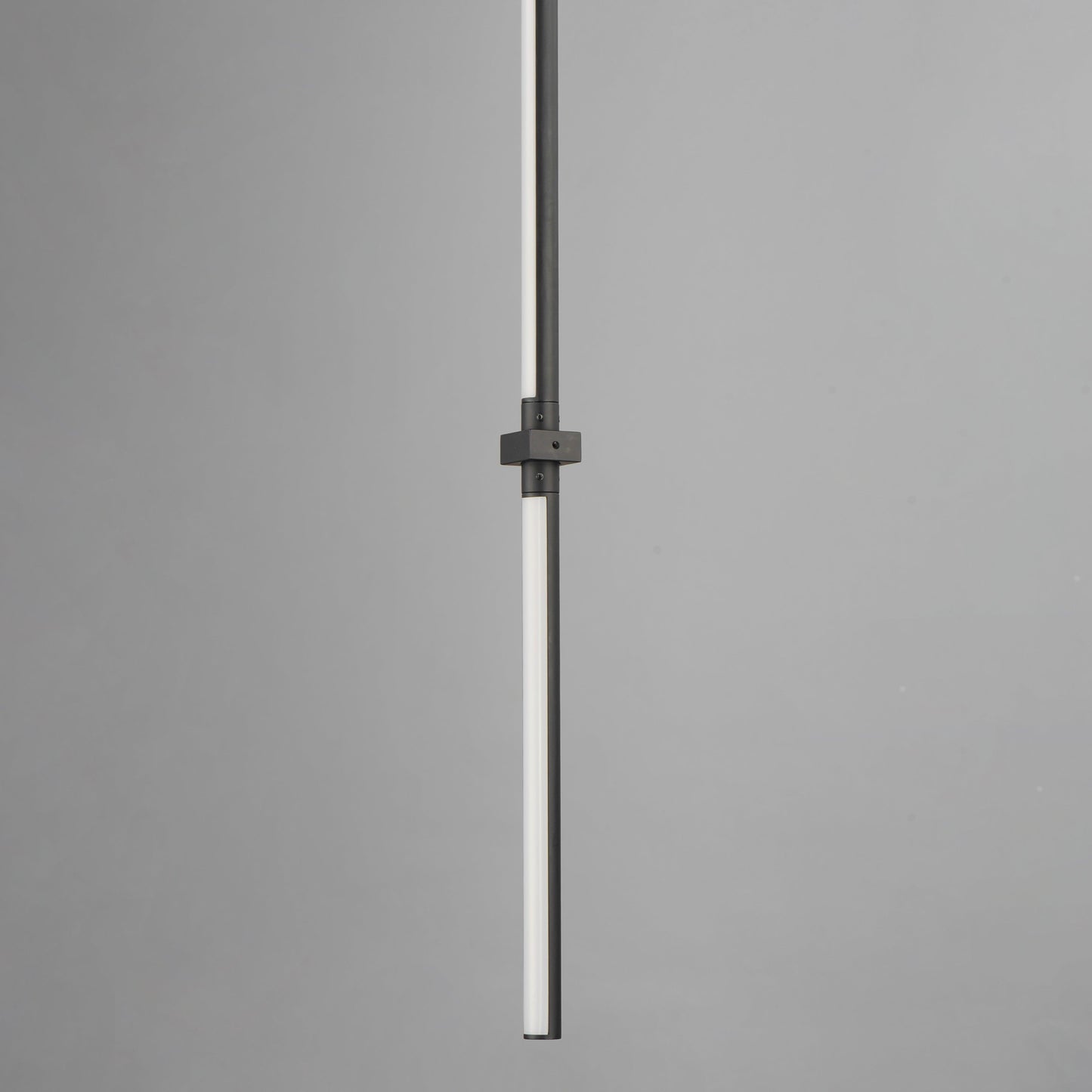 DORIAN 48 VERTICAL LED PENDANT