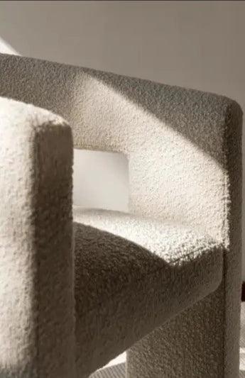 ELO CHAIR