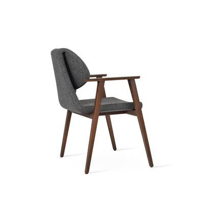 Gakko Guest Chair