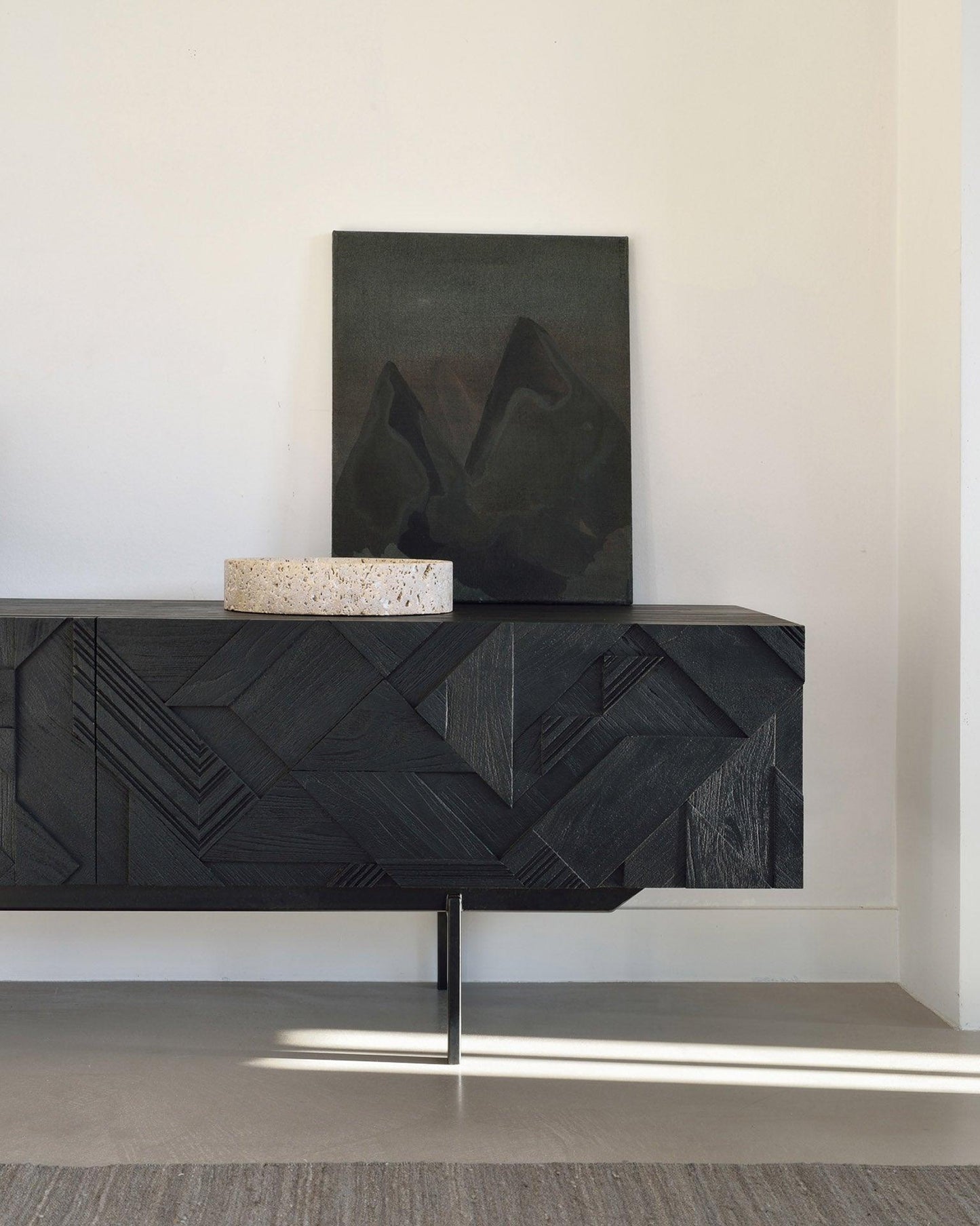 Graphic Media Console