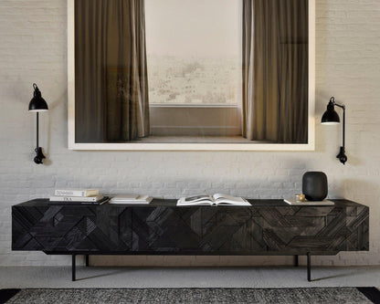 Graphic Media Console