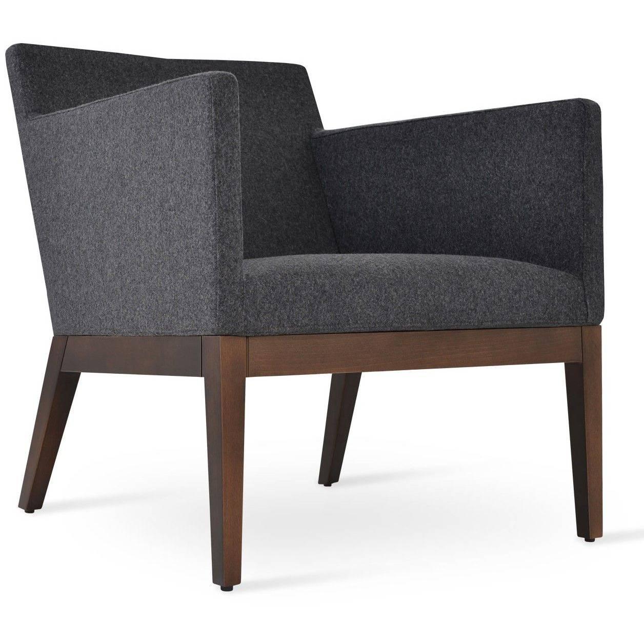 HARPUT VOGUE WOOD LOUNGE ARMCHAIR