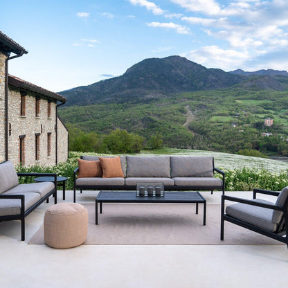 Jack outdoor coffee table