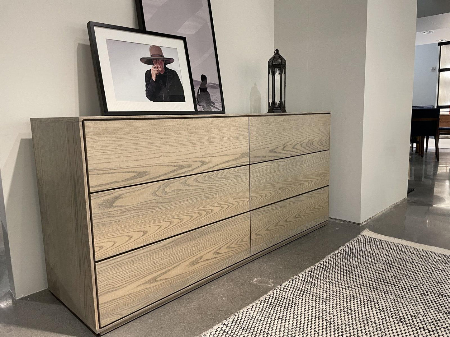 JACK UPHOLSTERED HEADBOARD BED