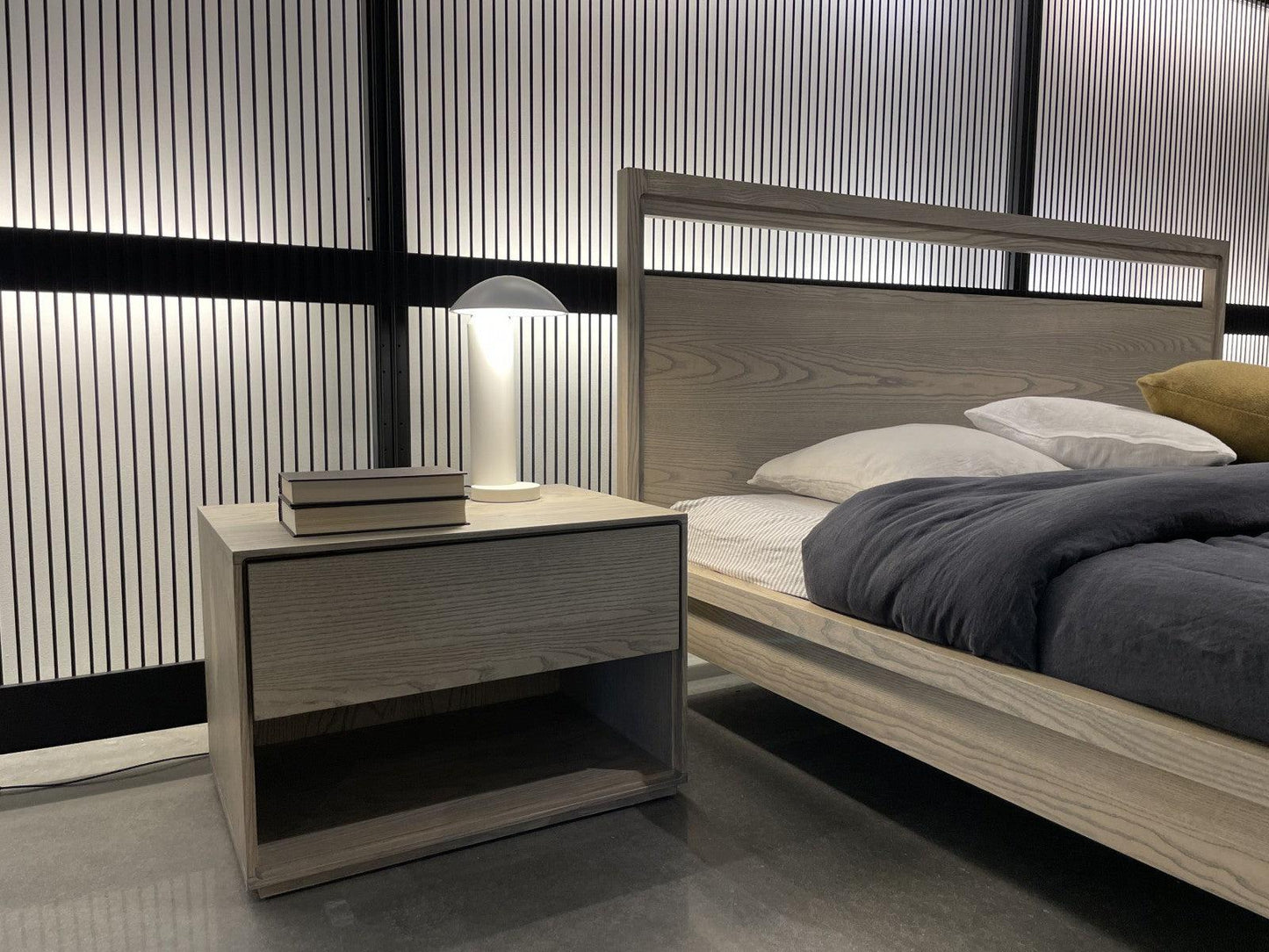 JACK UPHOLSTERED HEADBOARD BED