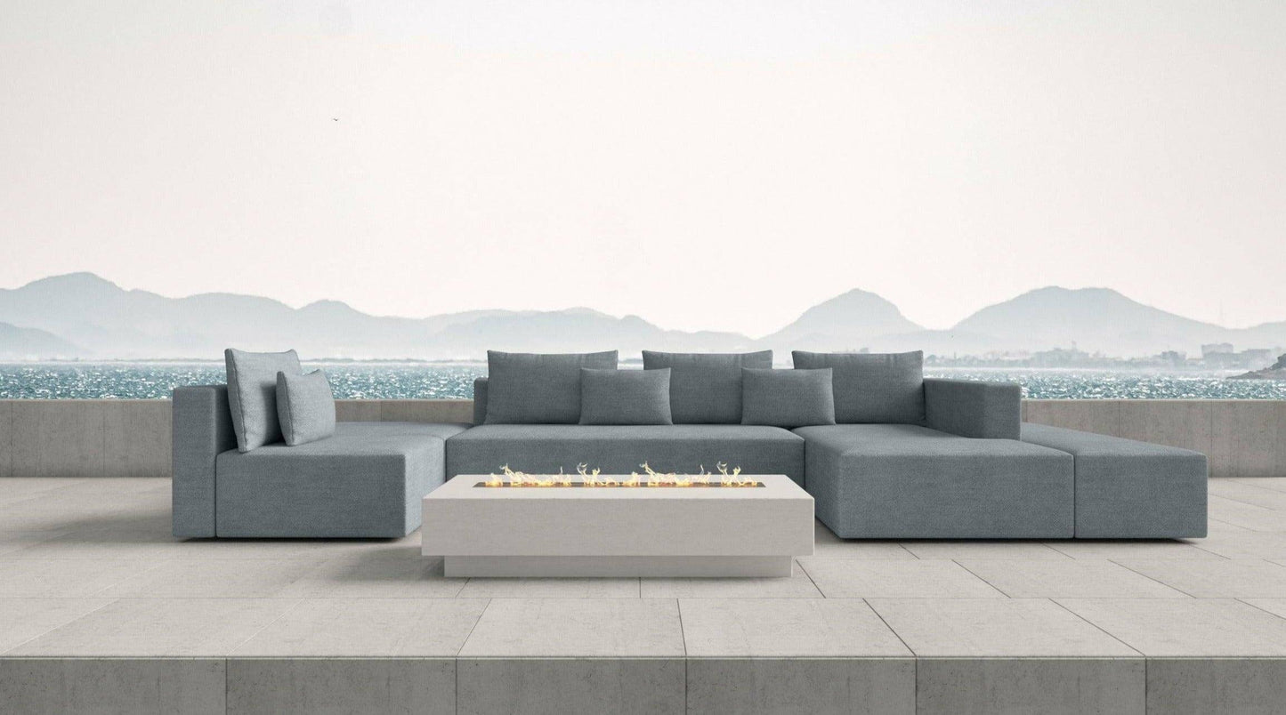 KINGSTON OUTDOOR SECTIONAL by Thomas Dawn