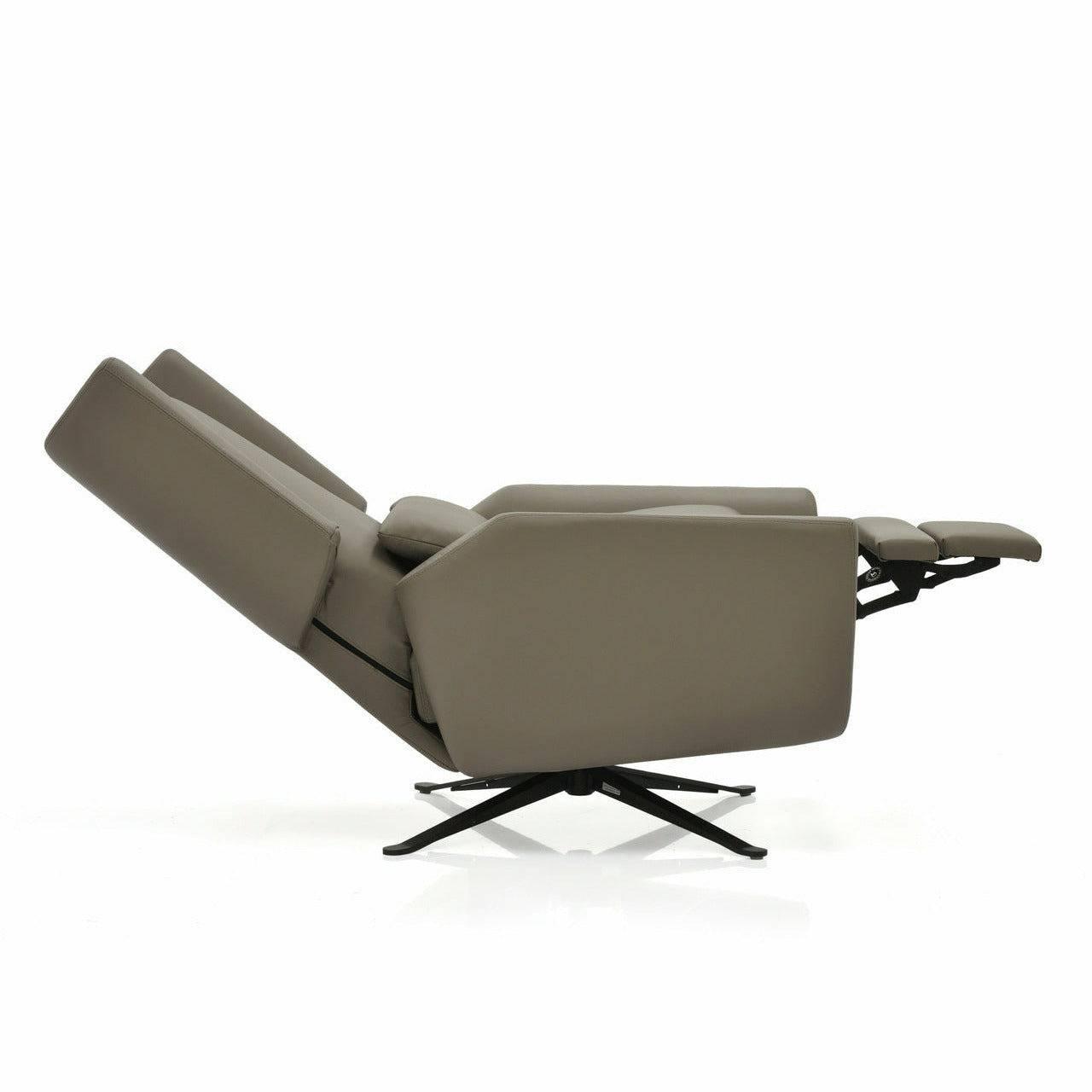 LEIA RE-INVENTED RECLINER