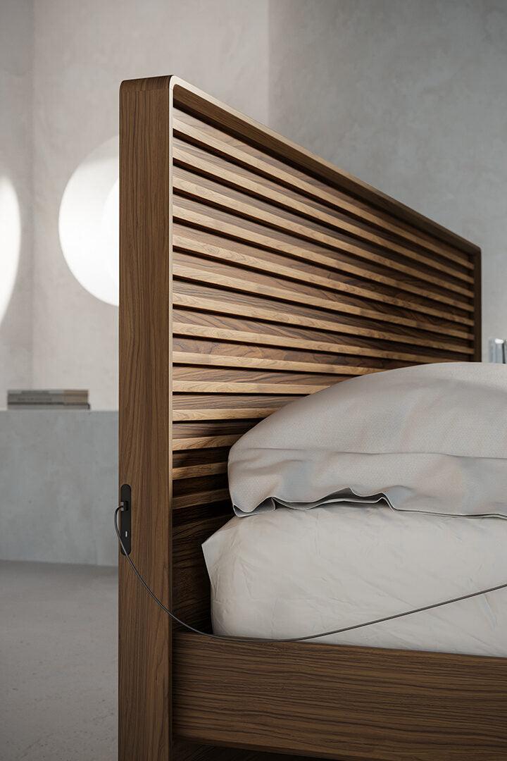 LINQ 9127 Cross-LINQ Queen Bed