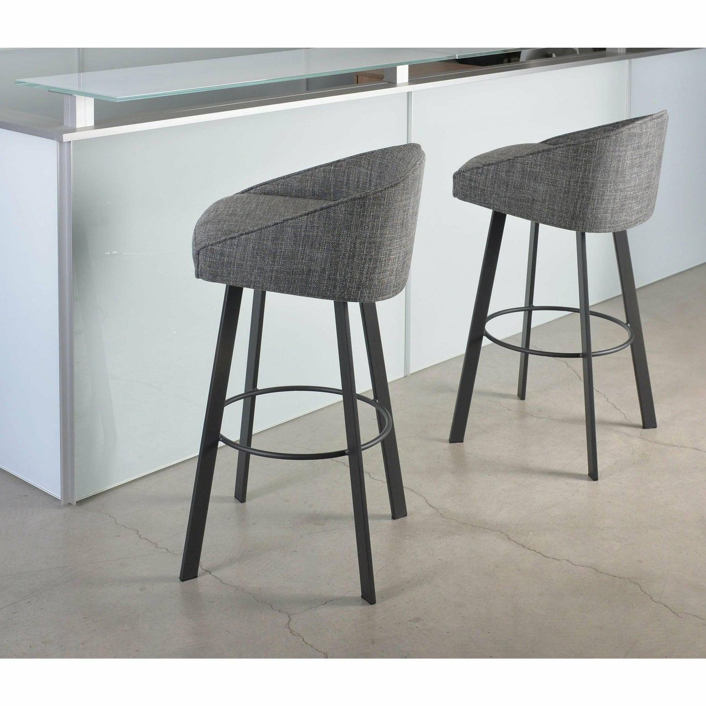 Liv Bar Stool