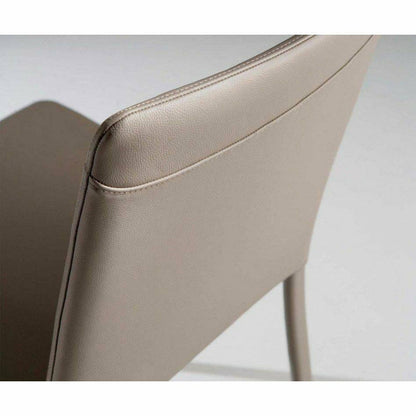 Lunette Chair by Ozzio