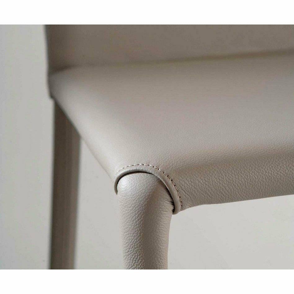 Lunette Chair by Ozzio