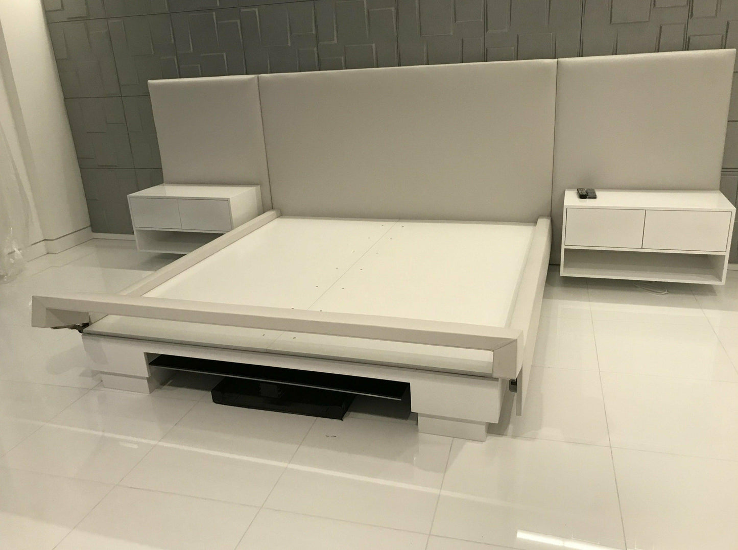 Melrose TV Lift Bed