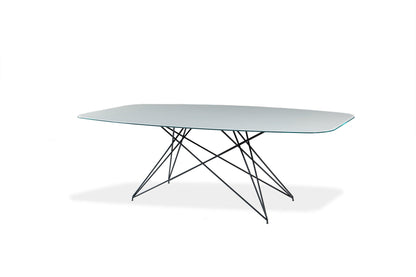 MIKADO DINING TABLE