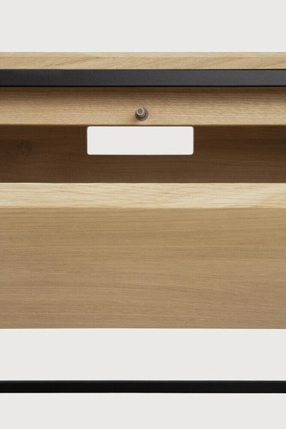 Monolit Media Console