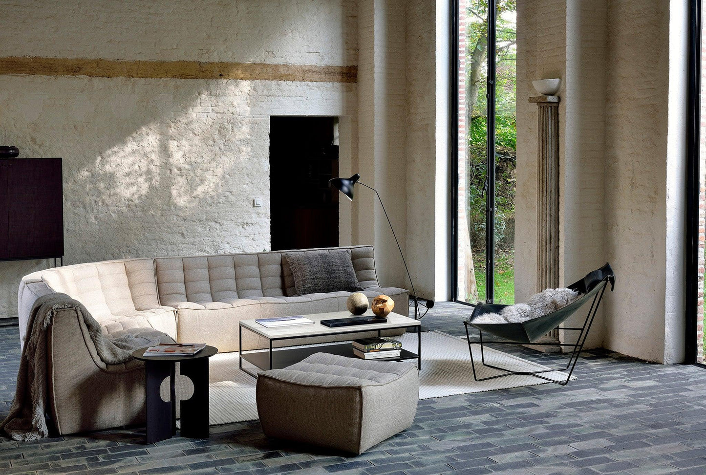 N701 Footstool