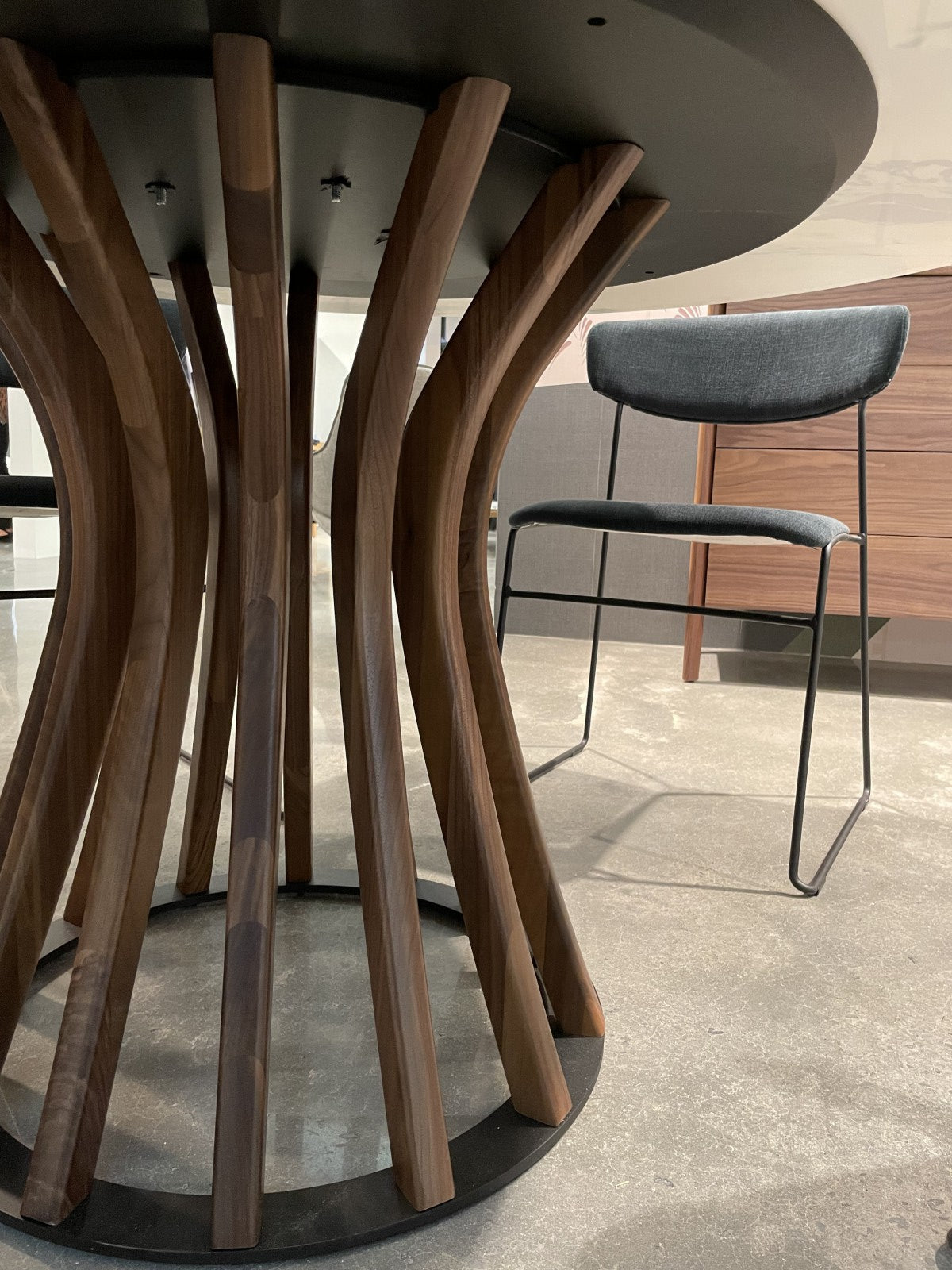 Jolene Round Dining Table