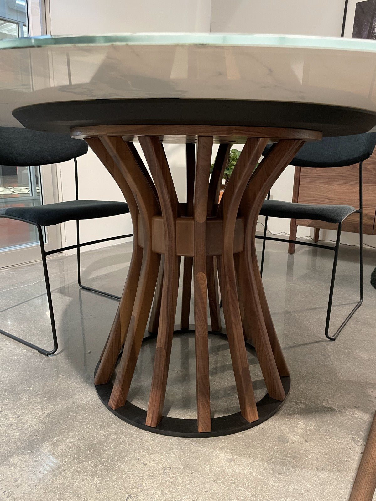 Jolene Round Dining Table