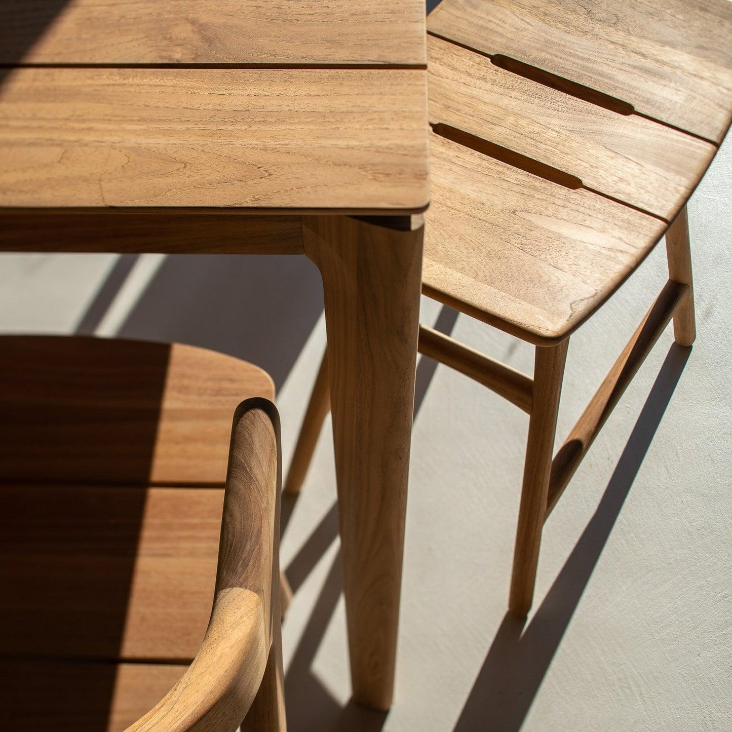 Osso Outdoor Stool