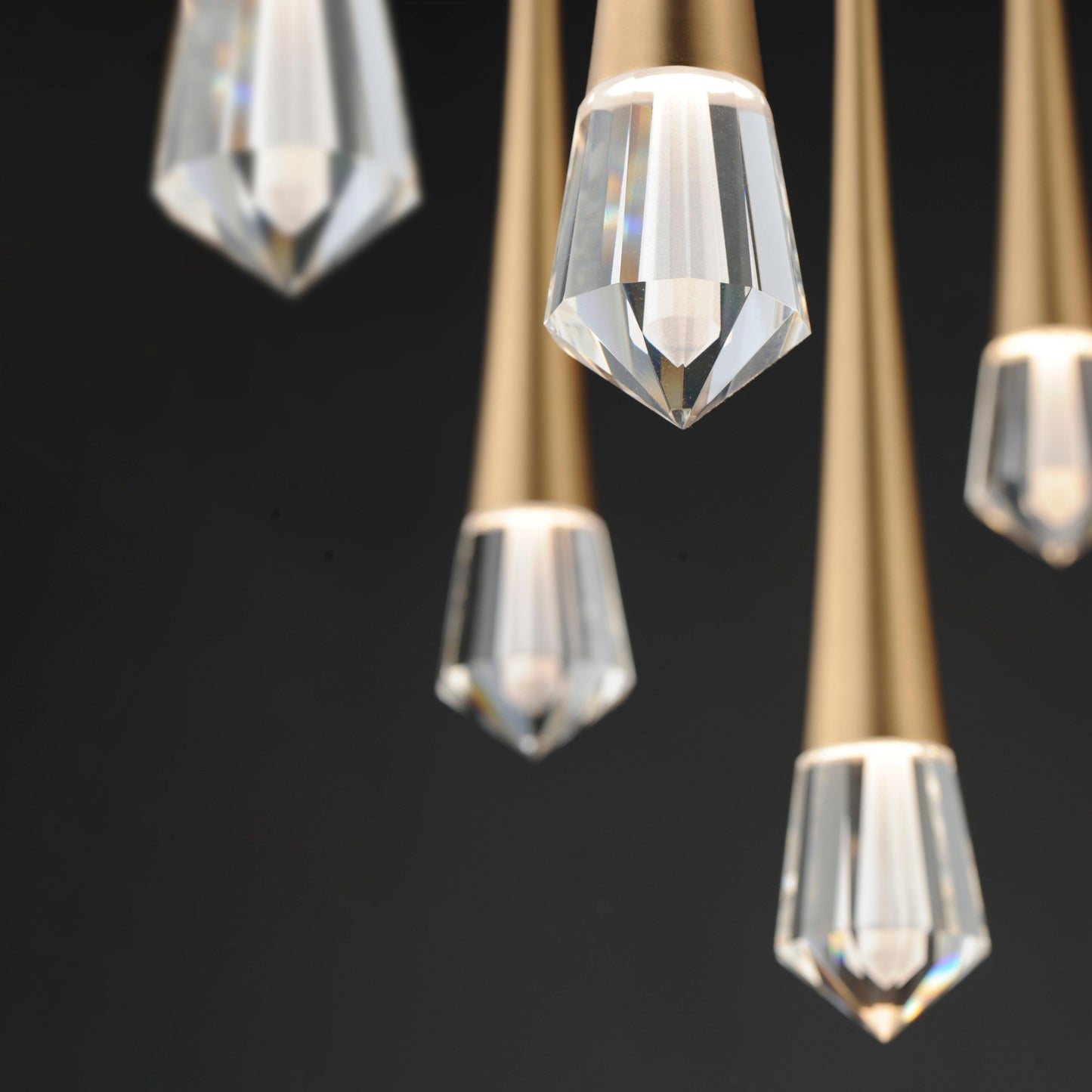 PIERCE 12-LIGHT LED PENDANT